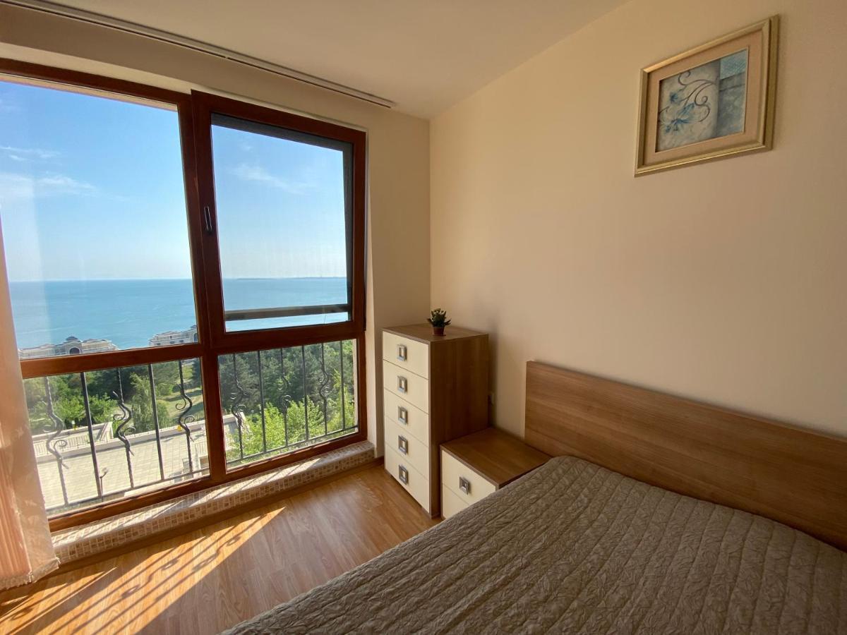 Sea View Apartment In Sveti Vlas Elenite Kültér fotó
